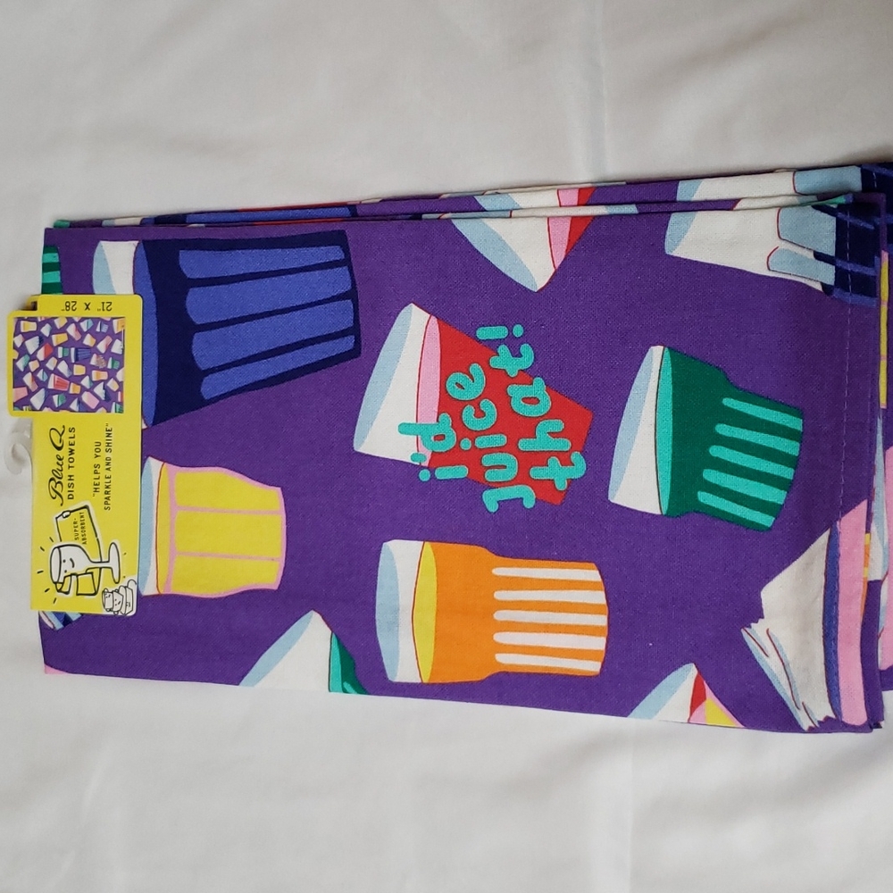 ⭐4/$20   "I'd Juice That" kitchen towel